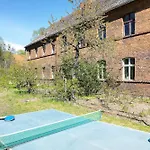 Am Roten Schloss Apartment *