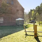 Am Roten Schloss