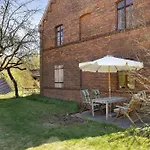 Apartmán Am Roten Schloss *