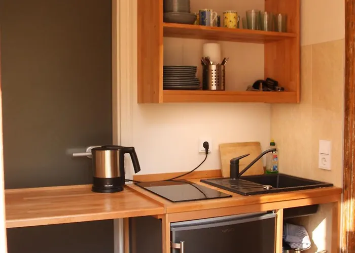 Am Roten Schloss * Glashutte (Brandenburg)